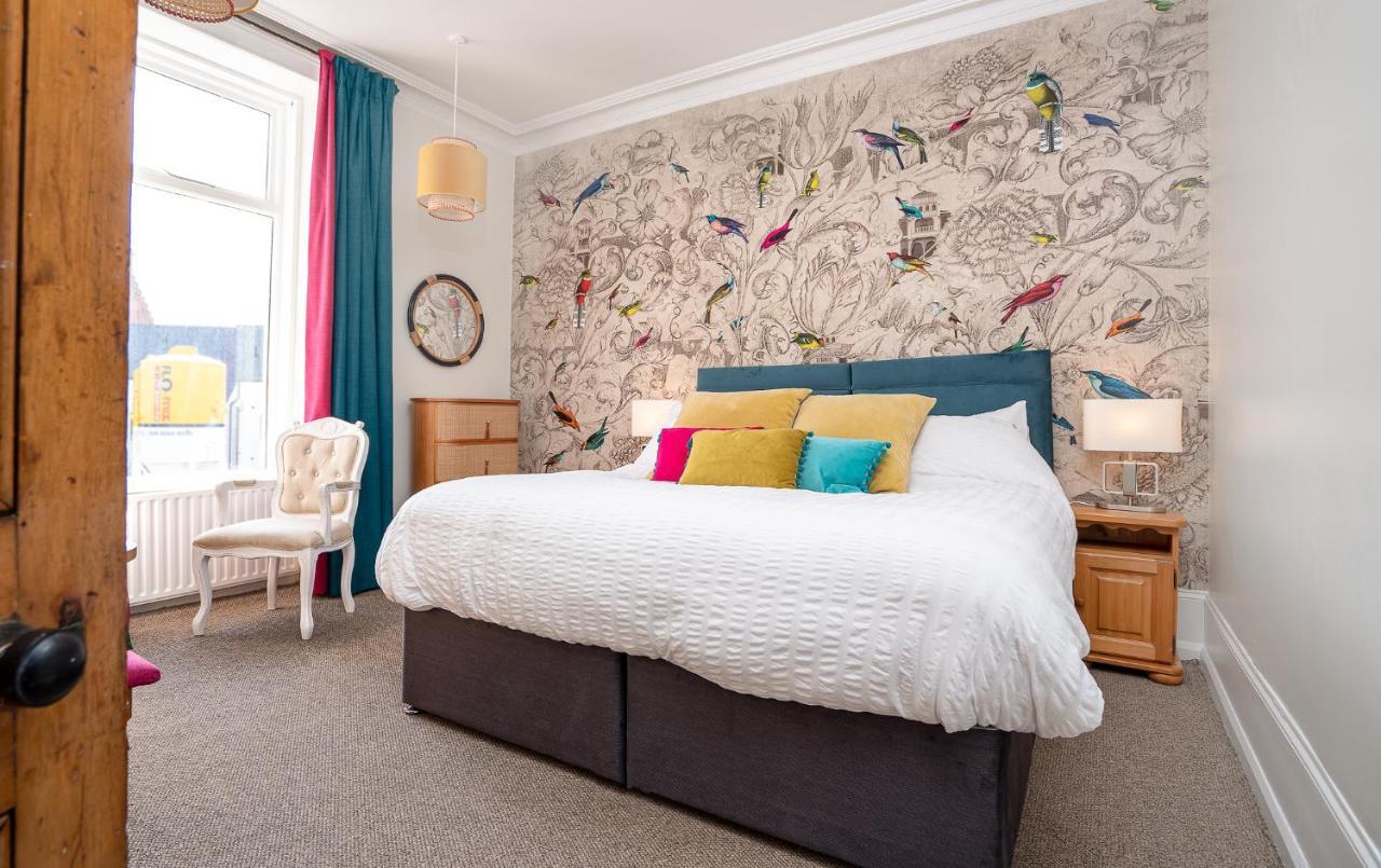Antrim House Guest Rooms & Suites (Adults Only) Portrush Bagian luar foto