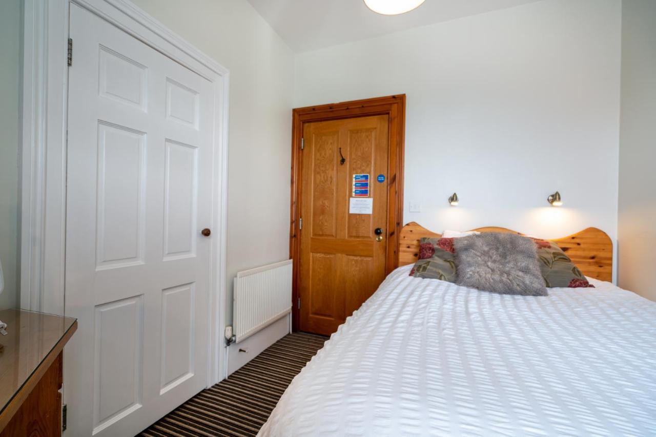 Antrim House Guest Rooms & Suites (Adults Only) Portrush Bagian luar foto