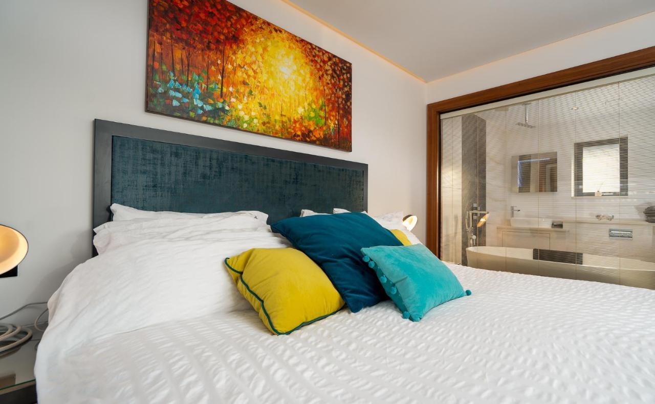 Antrim House Guest Rooms & Suites (Adults Only) Portrush Bagian luar foto