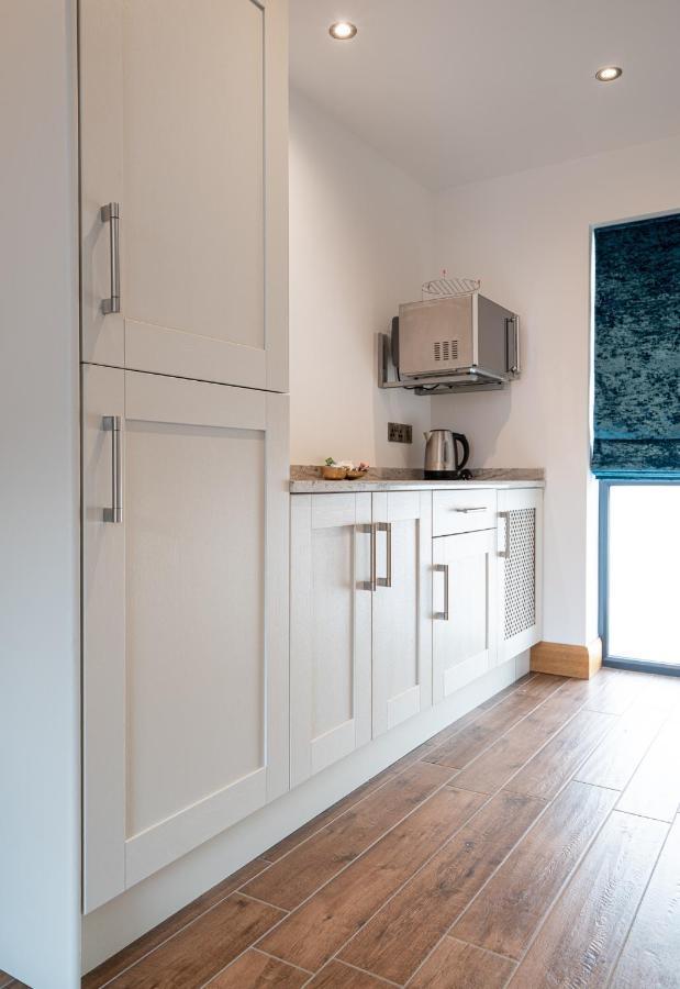 Antrim House Guest Rooms & Suites (Adults Only) Portrush Bagian luar foto