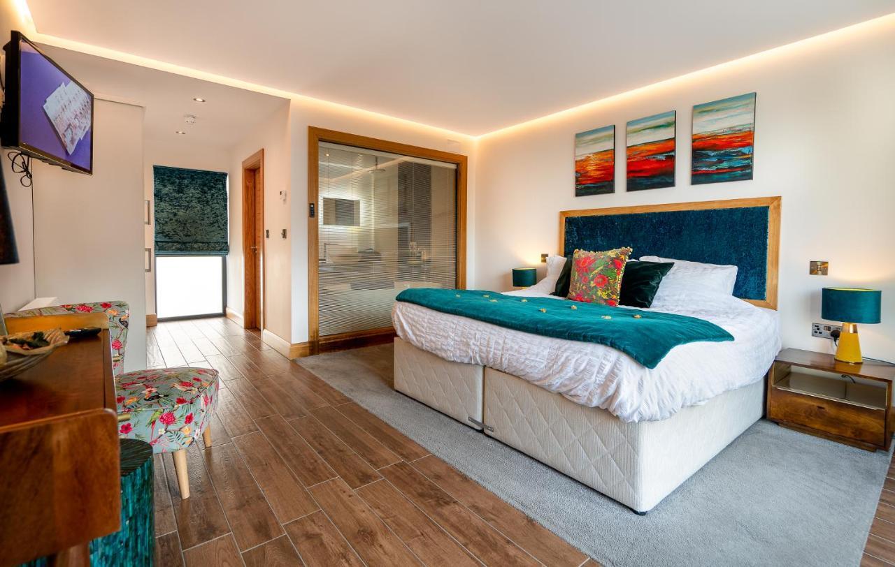Antrim House Guest Rooms & Suites (Adults Only) Portrush Bagian luar foto