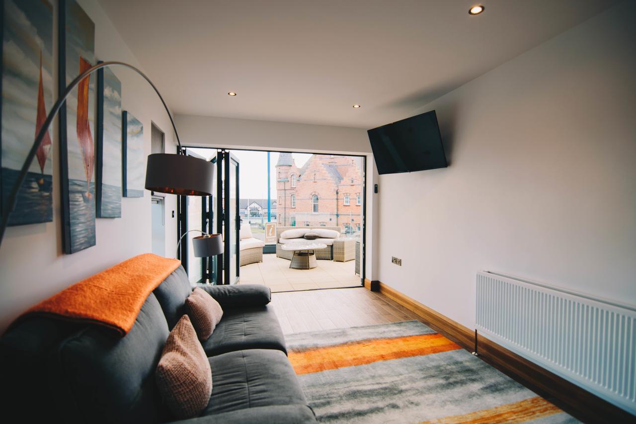 Antrim House Guest Rooms & Suites (Adults Only) Portrush Bagian luar foto
