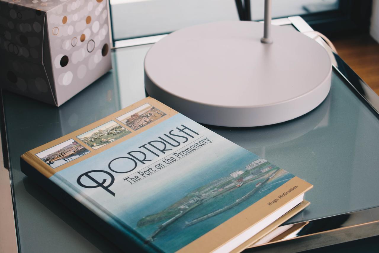 Antrim House Guest Rooms & Suites (Adults Only) Portrush Bagian luar foto