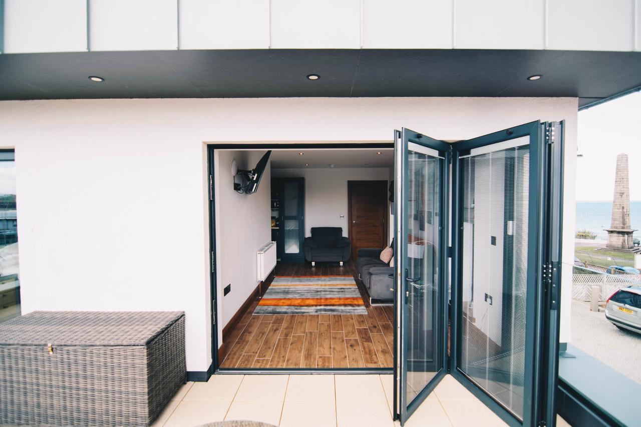 Antrim House Guest Rooms & Suites (Adults Only) Portrush Bagian luar foto